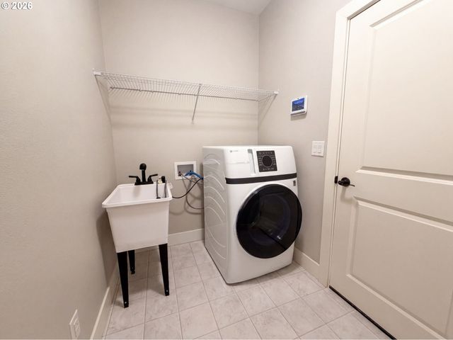 614 Sw 49TH Dr, Gresham, OR 97080