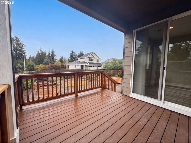 614 Sw 49TH Dr, Gresham, OR 97080