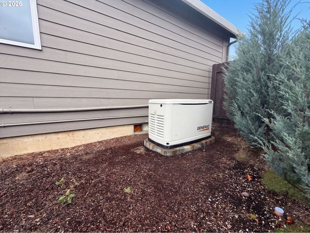 614 Sw 49TH Dr, Gresham, OR 97080