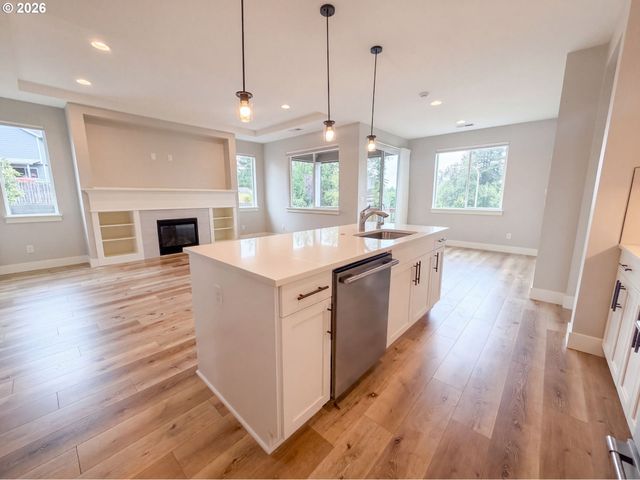614 Sw 49TH Dr, Gresham, OR 97080