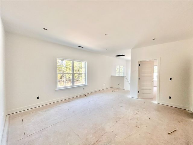 8 Kirkoswald Lane, Bella Vista, AR 72715