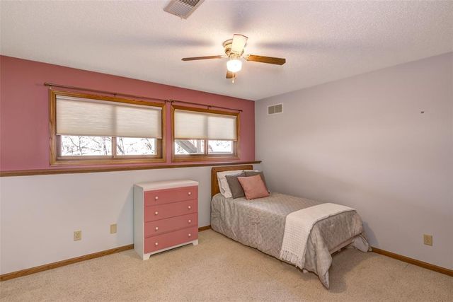 472 Glenwood Ct, Chippewa Falls, WI 54729