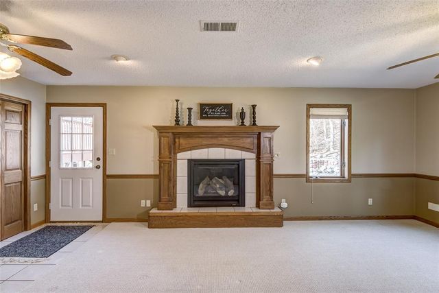 472 Glenwood Ct, Chippewa Falls, WI 54729