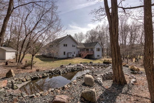472 Glenwood Ct, Chippewa Falls, WI 54729