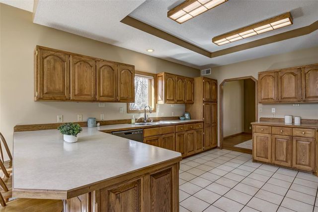 472 Glenwood Ct, Chippewa Falls, WI 54729
