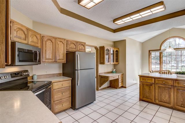 472 Glenwood Ct, Chippewa Falls, WI 54729