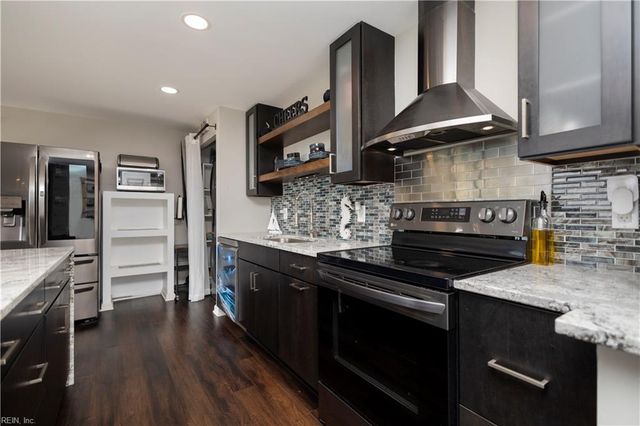 3558 Shore Dr Apt 309, Virginia Beach, VA 23455