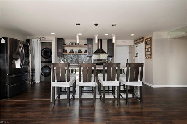 3558 Shore Dr Apt 309, Virginia Beach, VA 23455