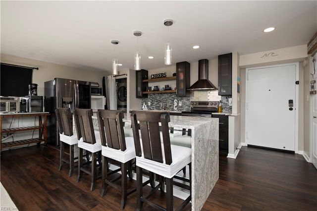 3558 Shore Dr Apt 309, Virginia Beach, VA 23455