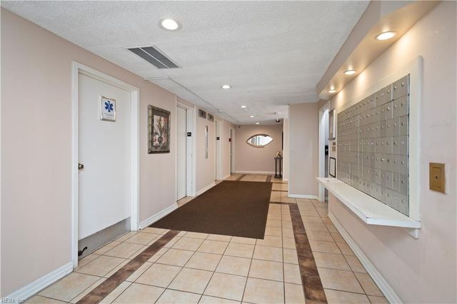 3558 Shore Dr Apt 309, Virginia Beach, VA 23455