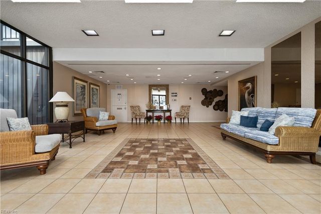 3558 Shore Dr Apt 309, Virginia Beach, VA 23455