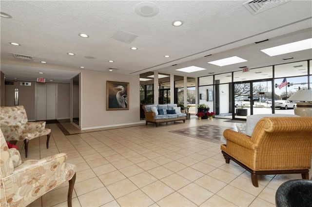 3558 Shore Dr Apt 309, Virginia Beach, VA 23455