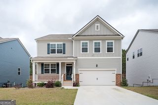 7586 Jennadee Drive, Fairburn, GA 30213