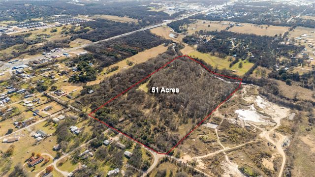 1620 W Timberlake Street E, Reno, TX 76020