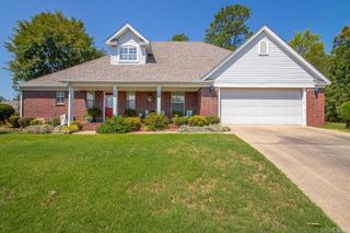 700 BRIDGEWATER Drive, Benton, AR 72019