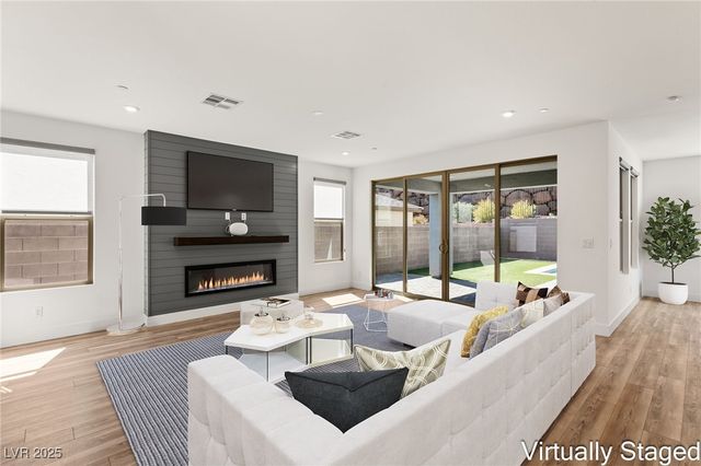 1989 Regal Bluff Drive, Henderson, NV 89052