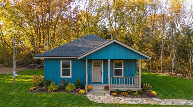 110 Meadow Ridge Lane, Reeds Spring, MO 65737