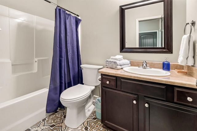 643 Fawn Branch Trail, Boiling Springs, SC 29316
