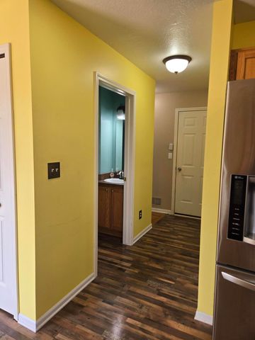 33445 Bay Hill Drive, Romulus, MI 48174