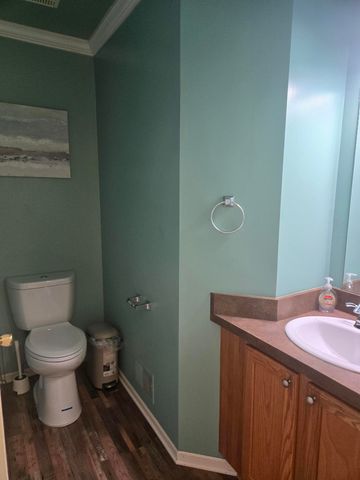 33445 Bay Hill Drive, Romulus, MI 48174