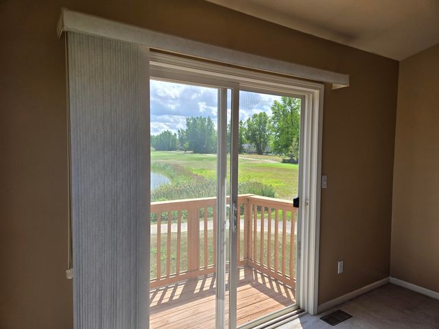 33445 Bay Hill Drive, Romulus, MI 48174