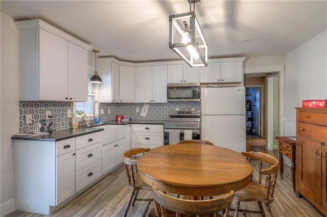 10604 E 75 Street, Raytown, MO 64138