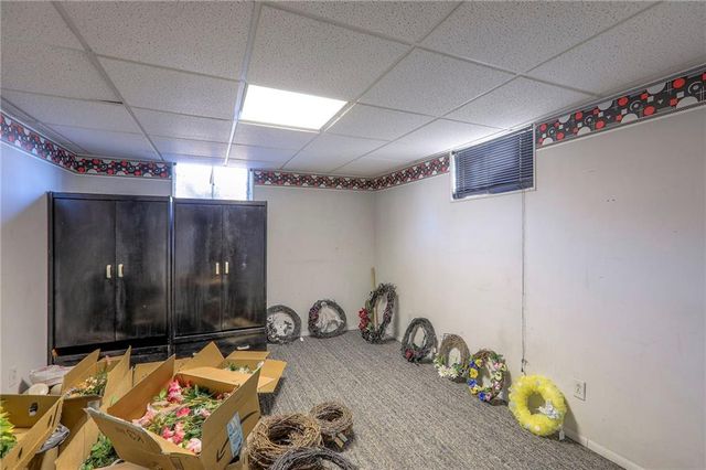 10604 E 75 Street, Raytown, MO 64138