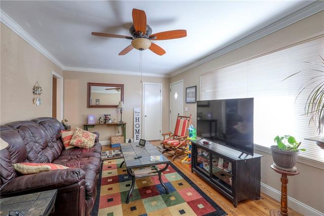 10604 E 75 Street, Raytown, MO 64138