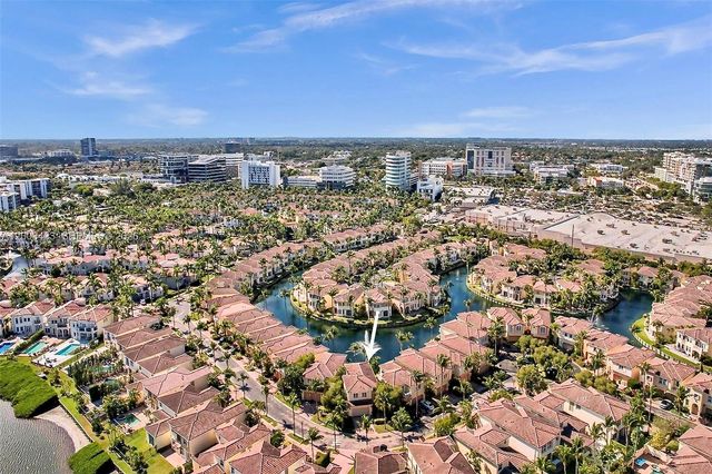 21032 NE 32nd Ave 21032, Aventura, FL 33180