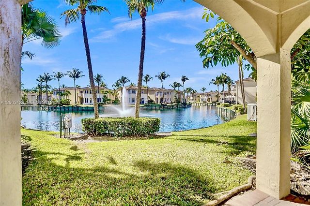 21032 NE 32nd Ave 21032, Aventura, FL 33180