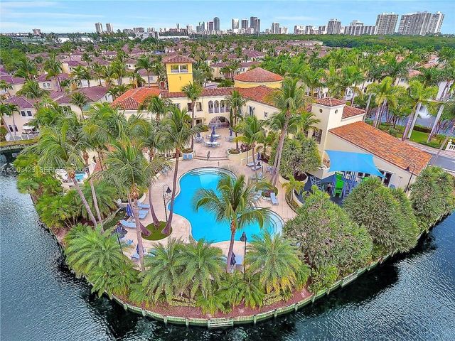 21032 NE 32nd Ave 21032, Aventura, FL 33180