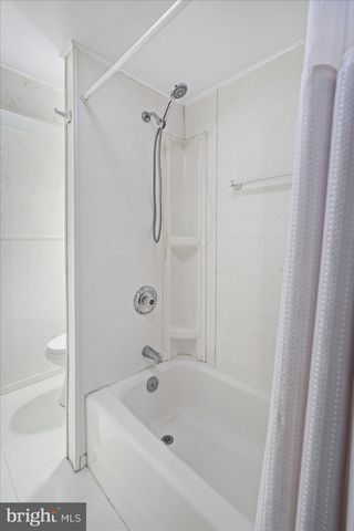 903 BREEZEWICK CIR, Baltimore, MD 21286