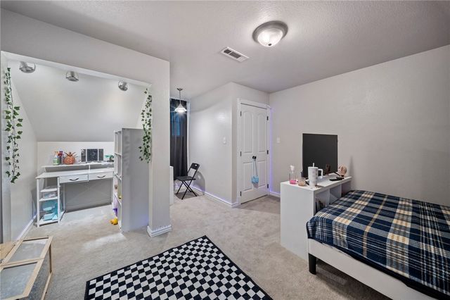 954 Madison 8050, Rogers, AR 72756