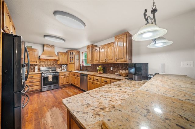 954 Madison 8050, Rogers, AR 72756
