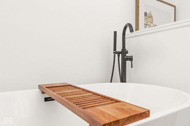 6148 Primrose Avenue, Indianapolis, IN 46220