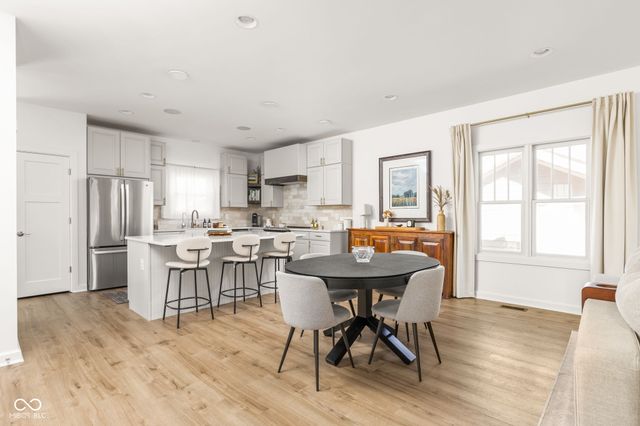 6148 Primrose Avenue, Indianapolis, IN 46220