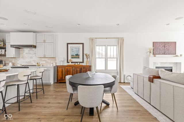 6148 Primrose Avenue, Indianapolis, IN 46220