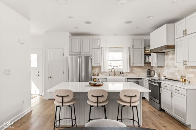 6148 Primrose Avenue, Indianapolis, IN 46220