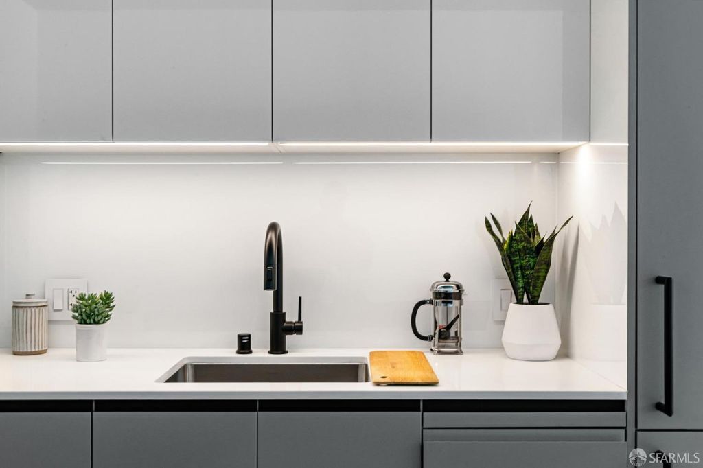 960 Market Street 317, San Francisco, CA 94102
