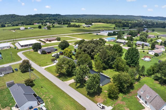 216 Raintree Circle, Stanford, KY 40484