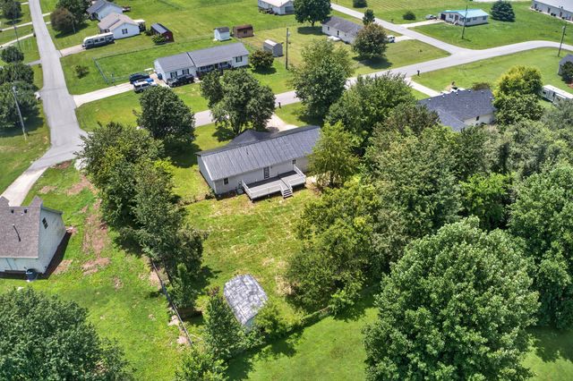 216 Raintree Circle, Stanford, KY 40484