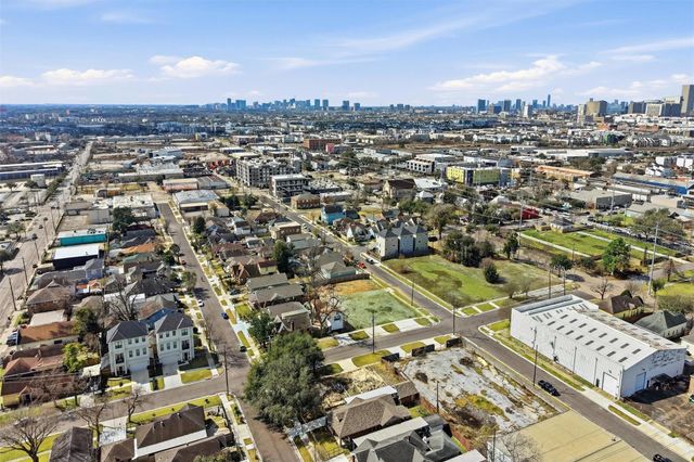 116 Everton Street, Houston, TX 77003