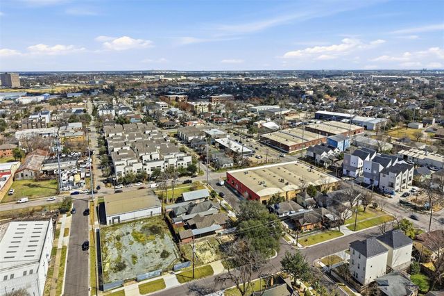 116 Everton Street, Houston, TX 77003