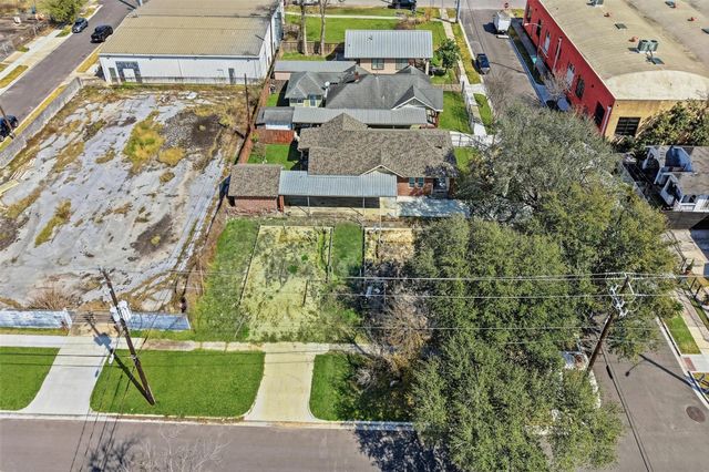 116 Everton Street, Houston, TX 77003