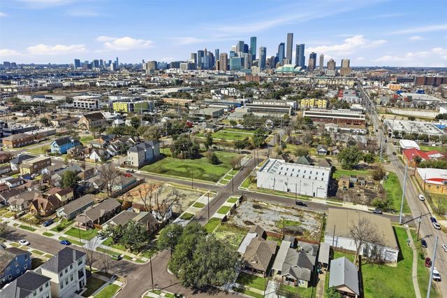 116 Everton Street, Houston, TX 77003