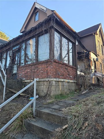 106 Peter Street, Duquesne, PA 15110