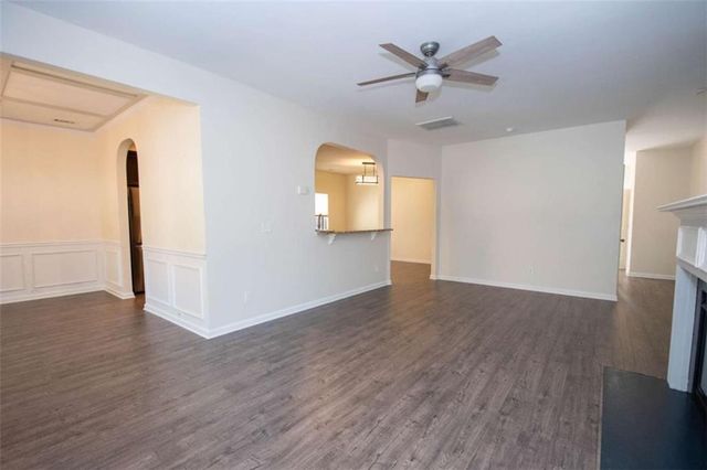 57 Matador Way, Newnan, GA 30263