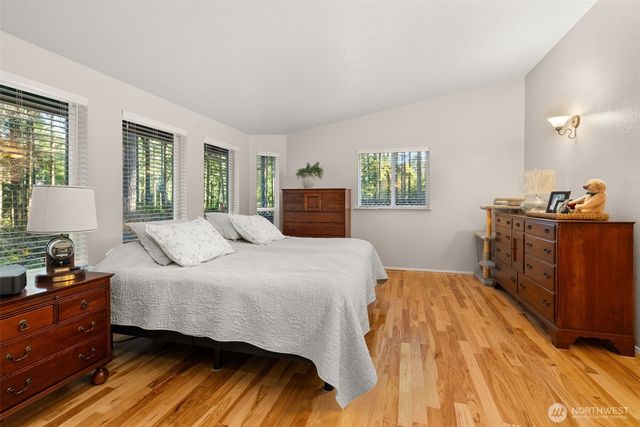 4918 Shellridge Road NW, Olympia, WA 98502