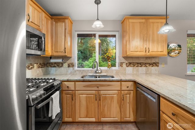 4918 Shellridge Road NW, Olympia, WA 98502