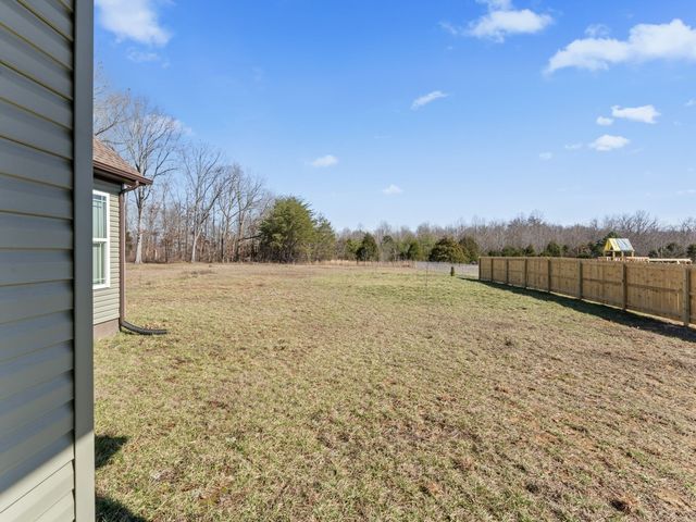 506 Bill Fuson Rd, Mcminnville, TN 37110